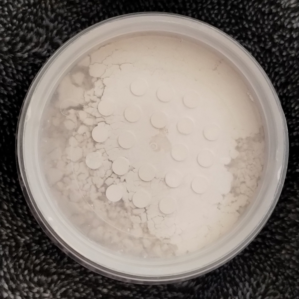 Rachel Couture Translucent Powder Light Unused - Picture 3 of 4